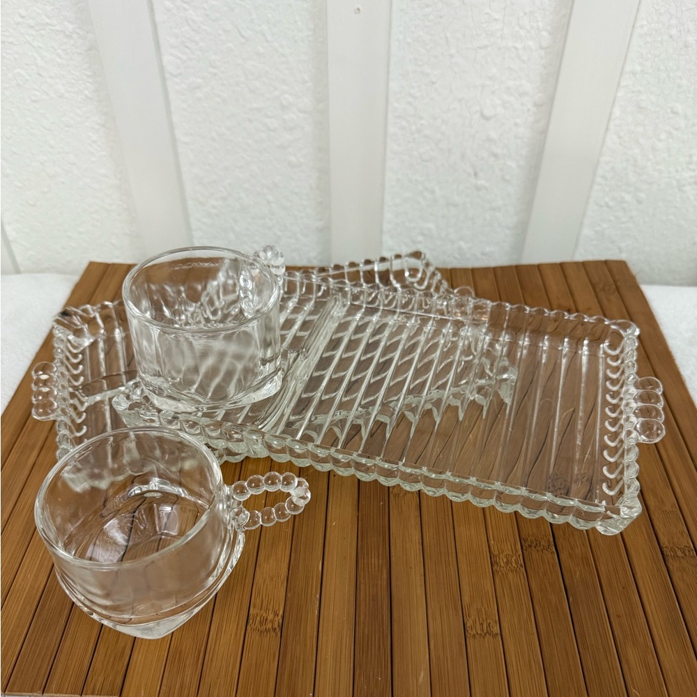 VINTAGE 》 Clear Glass Snack Set with Cups and Trays